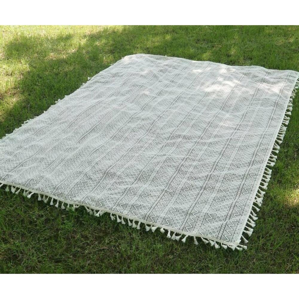 picnic blanket